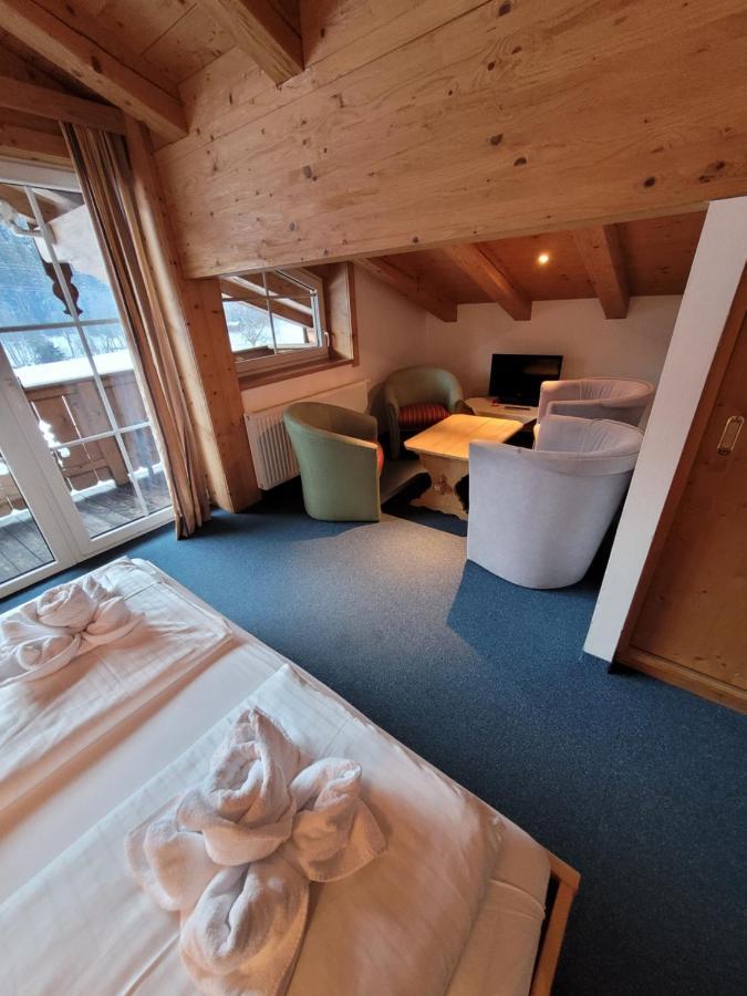Alpenhof Hotel 3*